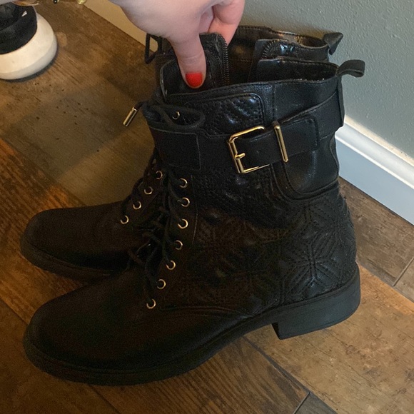 Vince Camuto black combat boots - Picture 3 of 11